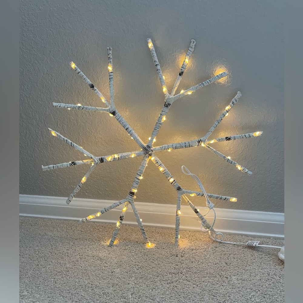 Birch snowflakes